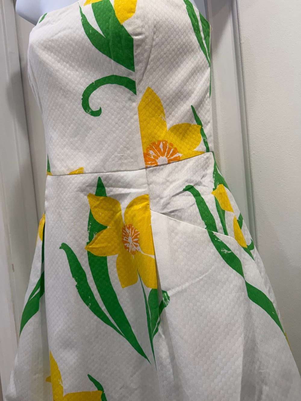 Lilly Pulitzer 🆕🆕 Blossom Dress She’s Daffy Strapless Daffodils Size 10 - Picture 5 of 16